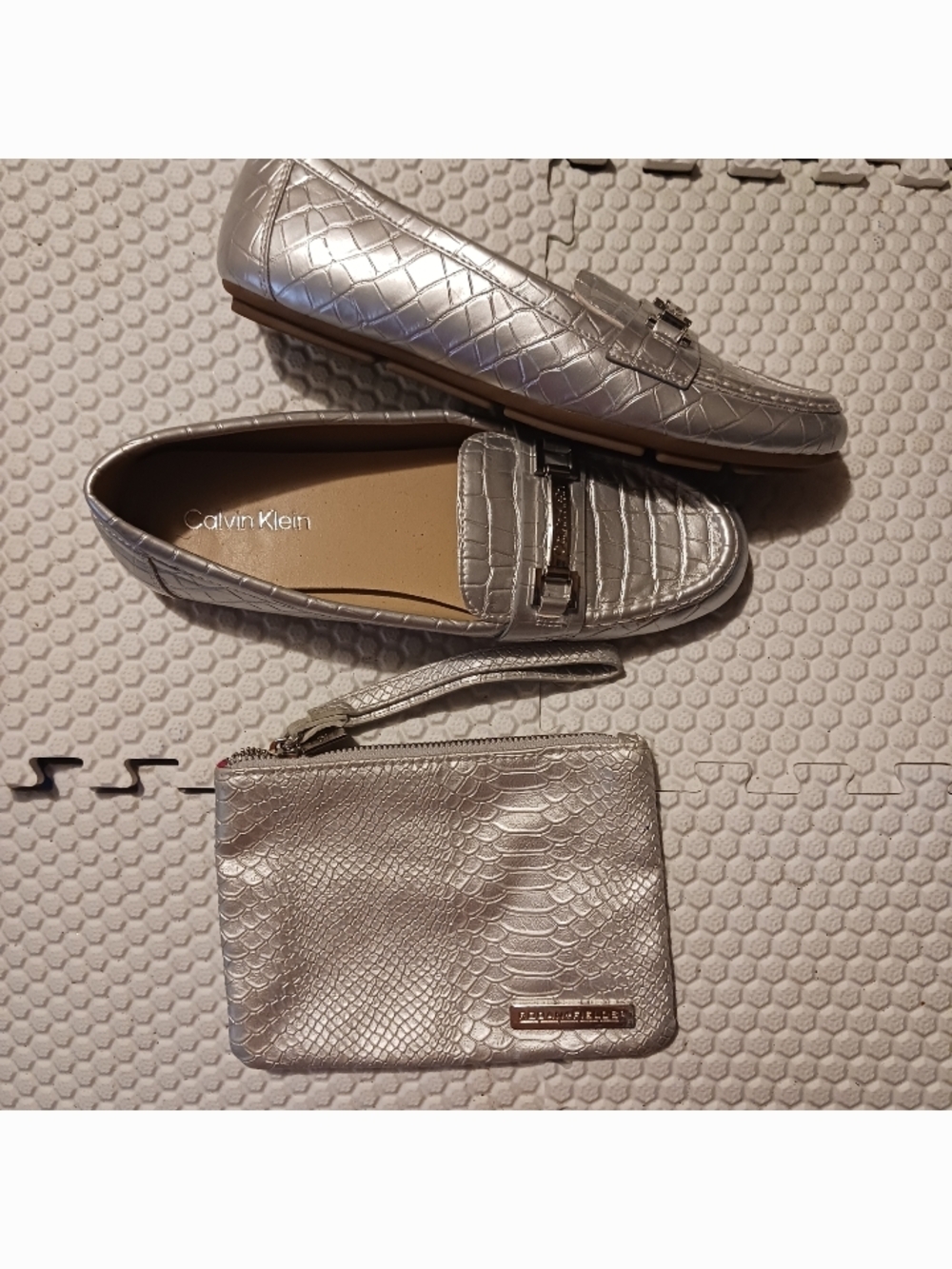 Calvin Klein Metallic Silver Croc-Embossed Loafers with Wristlet